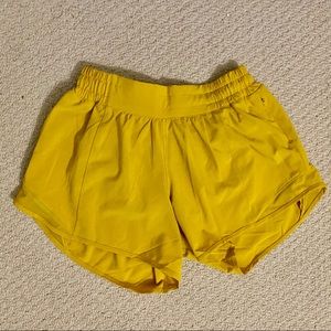 Lululemon Hotty Hot Short in Yellow